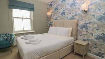 2 bedrooms, individually decorated, individually furnished, free WiFi