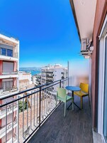 Deluxe Double Room | In-room safe, desk, iron/ironing board, free WiFi