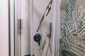 Luxury Double Room, Partial Sea View | In-room safe, desk, iron/ironing board, free WiFi