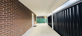 Brand-new home with central AC to stay in Sydney