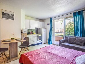 1 bedroom, Internet