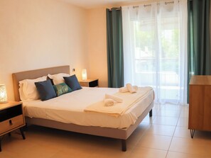 3 chambres, accès à Internet