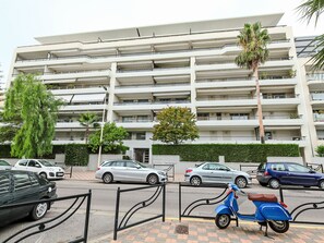 Exterior - Cristal Croisette by Interhome (Cannes)