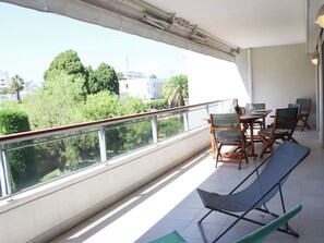 Outdoor dining - Cristal Croisette by Interhome (Cannes)