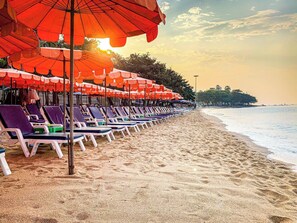 Condo, 1 Bedroom, Accessible, Smoking | Beach