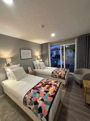 Comfort Double or Twin Room, Balcony | Soundproofing, free WiFi - Vera Cruz Guesthouse (Angra do Heroísmo)