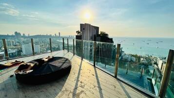 Appart'hôtel, 1 chambre, accessible aux personnes à mobilité réduite, fumeurs | Terrasse/Patio