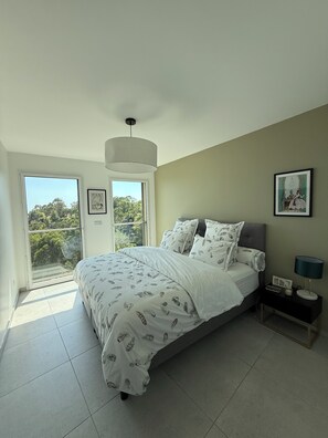 2 chambres, Wi-Fi, literie fournie, accessible en fauteuil roulant