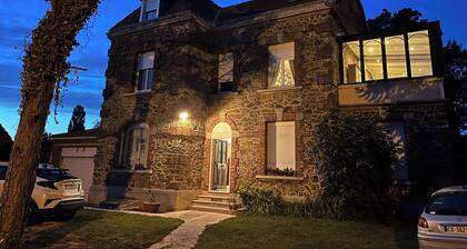 1 Bed and breakfast in villa Amenaide in Roisel countryside