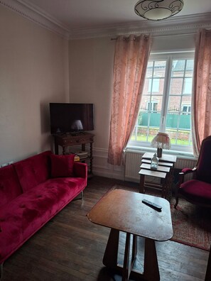 Nicht klassifiziertes Bild, 2 von 20, Schaltfläche