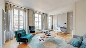 Smart-tv en een kantoor