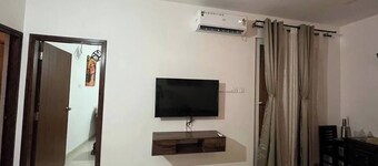 Cristelle's Heartwood Haven with Water Park Slides & Gym close to Jacinto Island