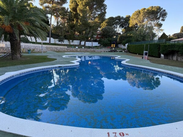 Udendørs pool