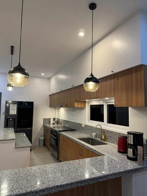 Superior Double Room | Private kitchen | Coffee/tea maker