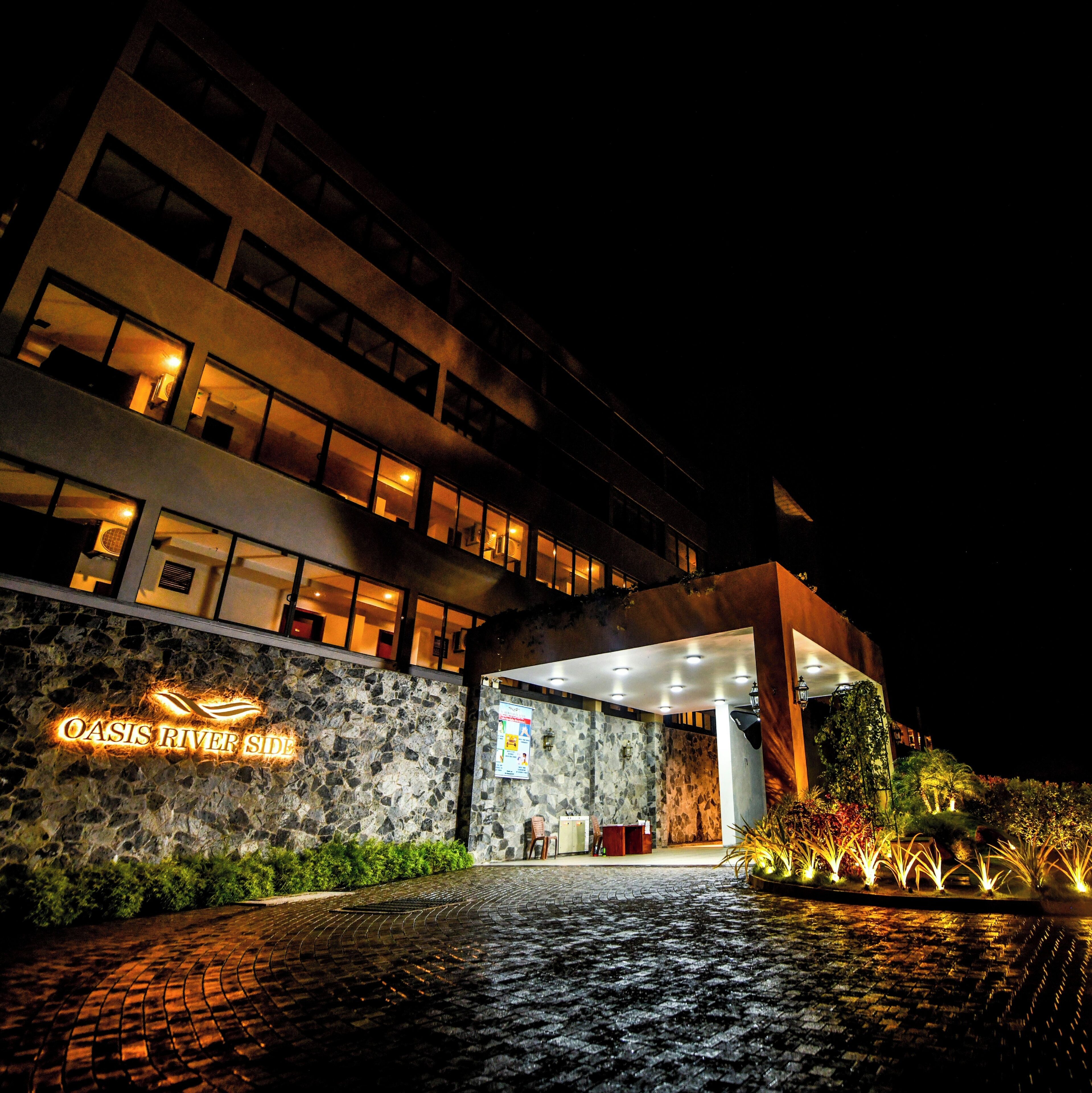 المنشأة من الخارج