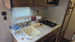 Micro-ondes, plaque de cuisson