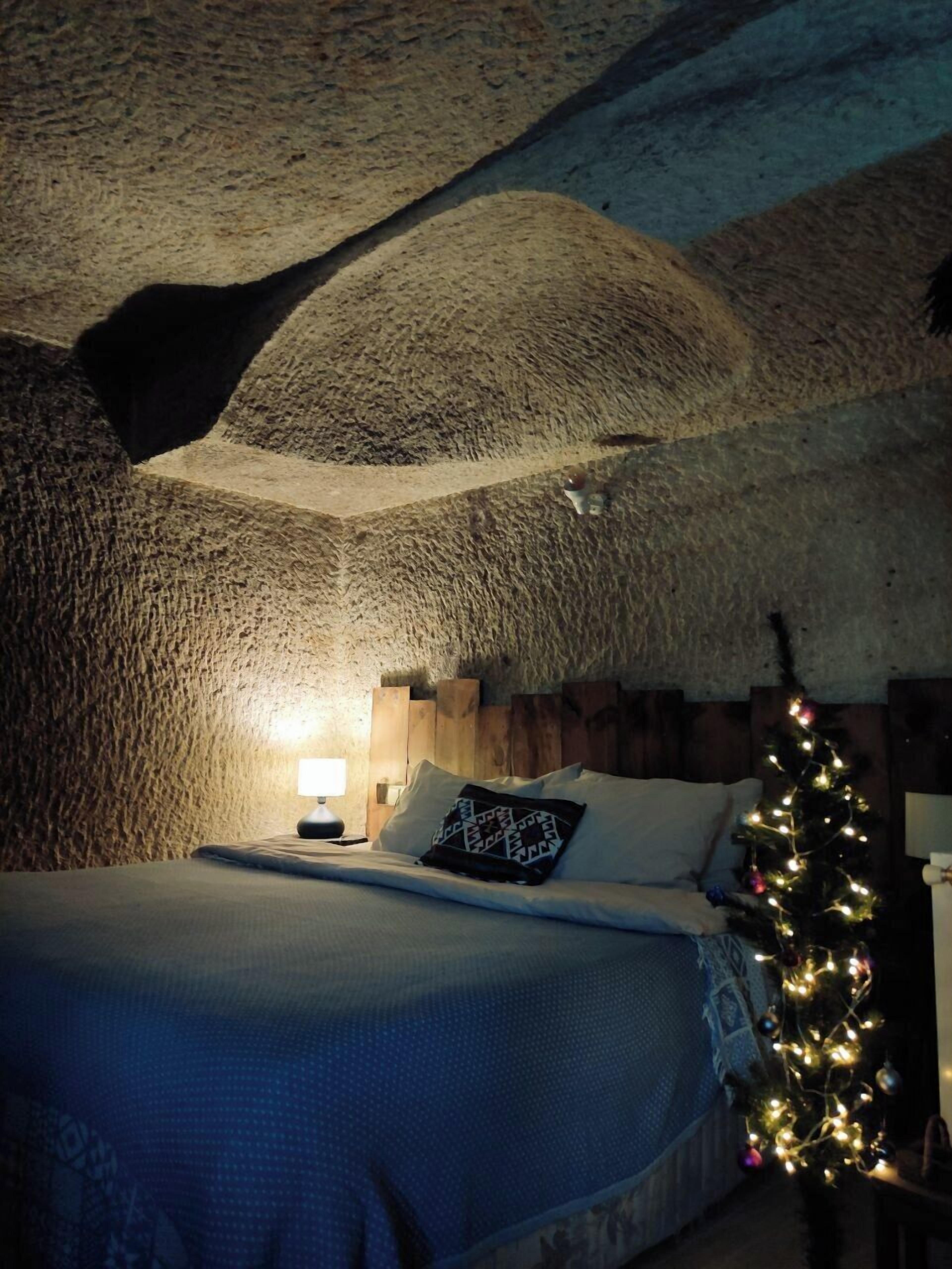 Minibar, desk, soundproofing, free WiFi