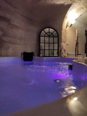 Desk, free WiFi - Deep Cave House  (Nevşehir)