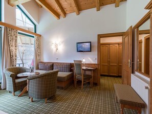Comfort Double Room, Balcony, Garden View | In-room safe, free WiFi, wheelchair access