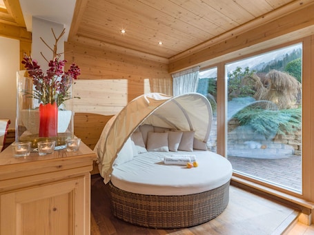 Sauna, steam room. Ferienhof Oblasser