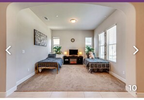 4 chambres, fer et planche à repasser, Wi-Fi, draps fournis