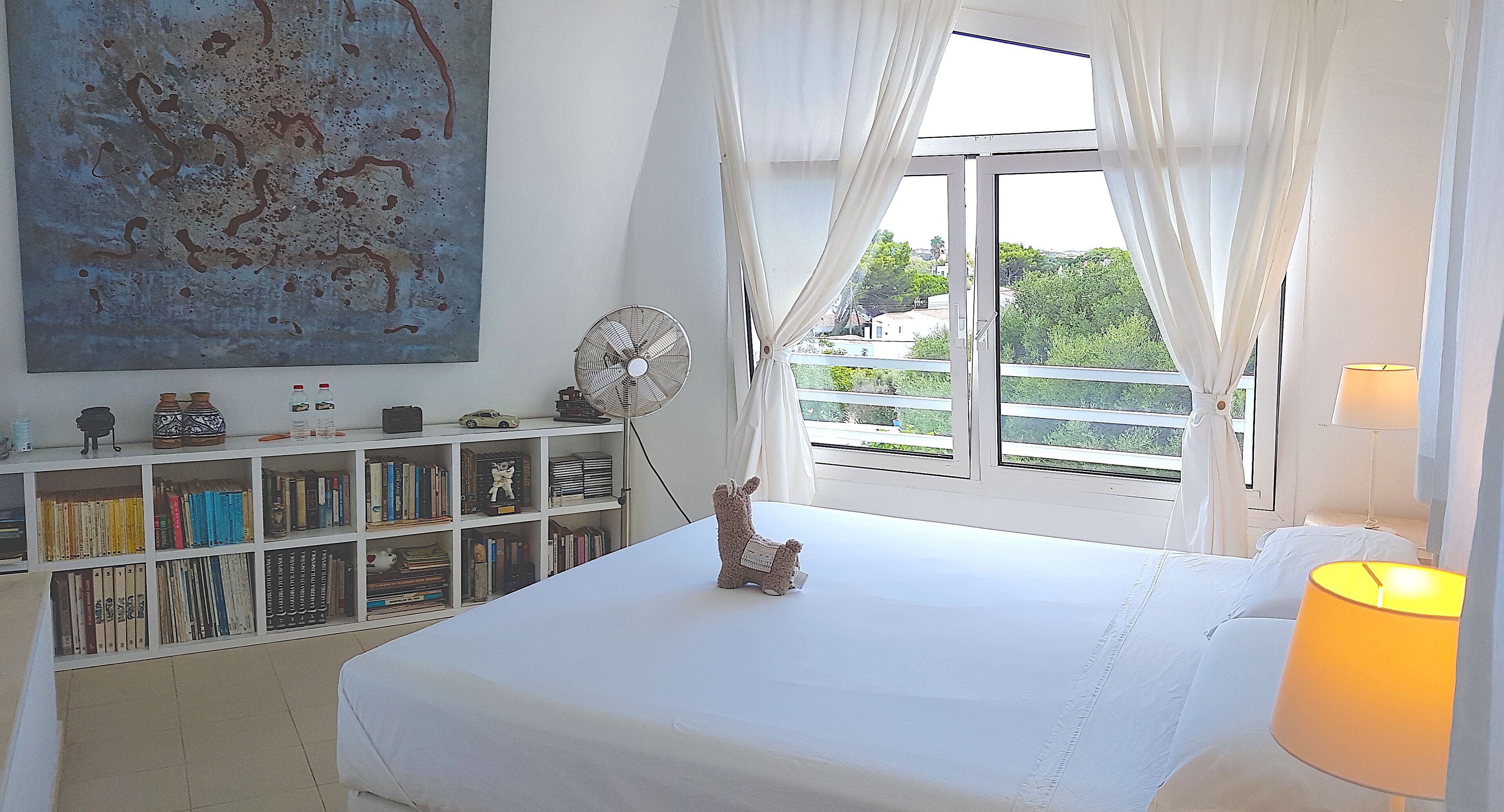 Traditional-Villa, 1 King-Bett, Poolblick, Turm | Allergikerbettwaren, Daunenbettdecken, Betten mit Memory-Foam-Matratzen