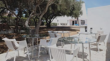BBQ/picnic area