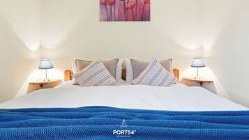 2 Schlafzimmer, Bügeleisen/Bügelbrett, Reisekinderbett, kostenloses WLAN