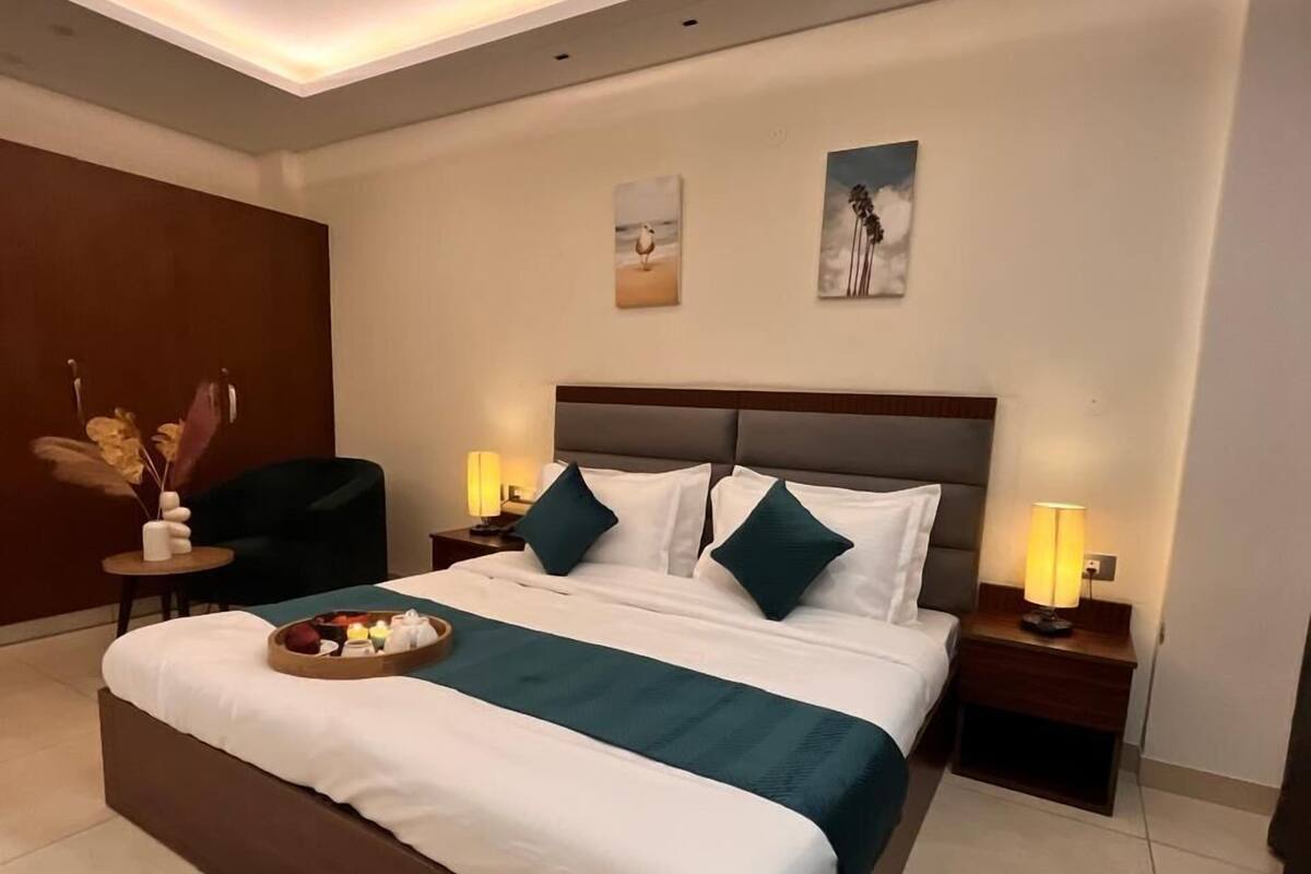 Phòng đôi Deluxe | Minibar, két bảo mật tại phòng, màn/rèm cản sáng, phòng cách âm