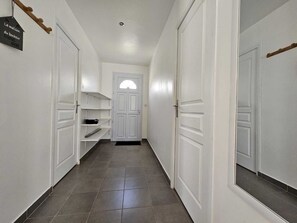 Interior - Comfortable and spacious villa, ideal for 8 guests (L'Aiguillon-sur-Mer)