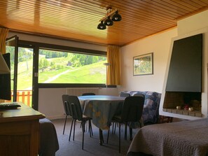 Dining - Apartment for 6, south balcony, on slopes, parking (Pra-Loup)