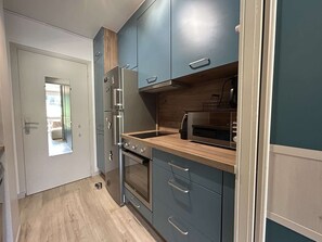 Fridge, microwave, oven, stovetop - Studio for 4, near chairlift, parking (Le Dévoluy)