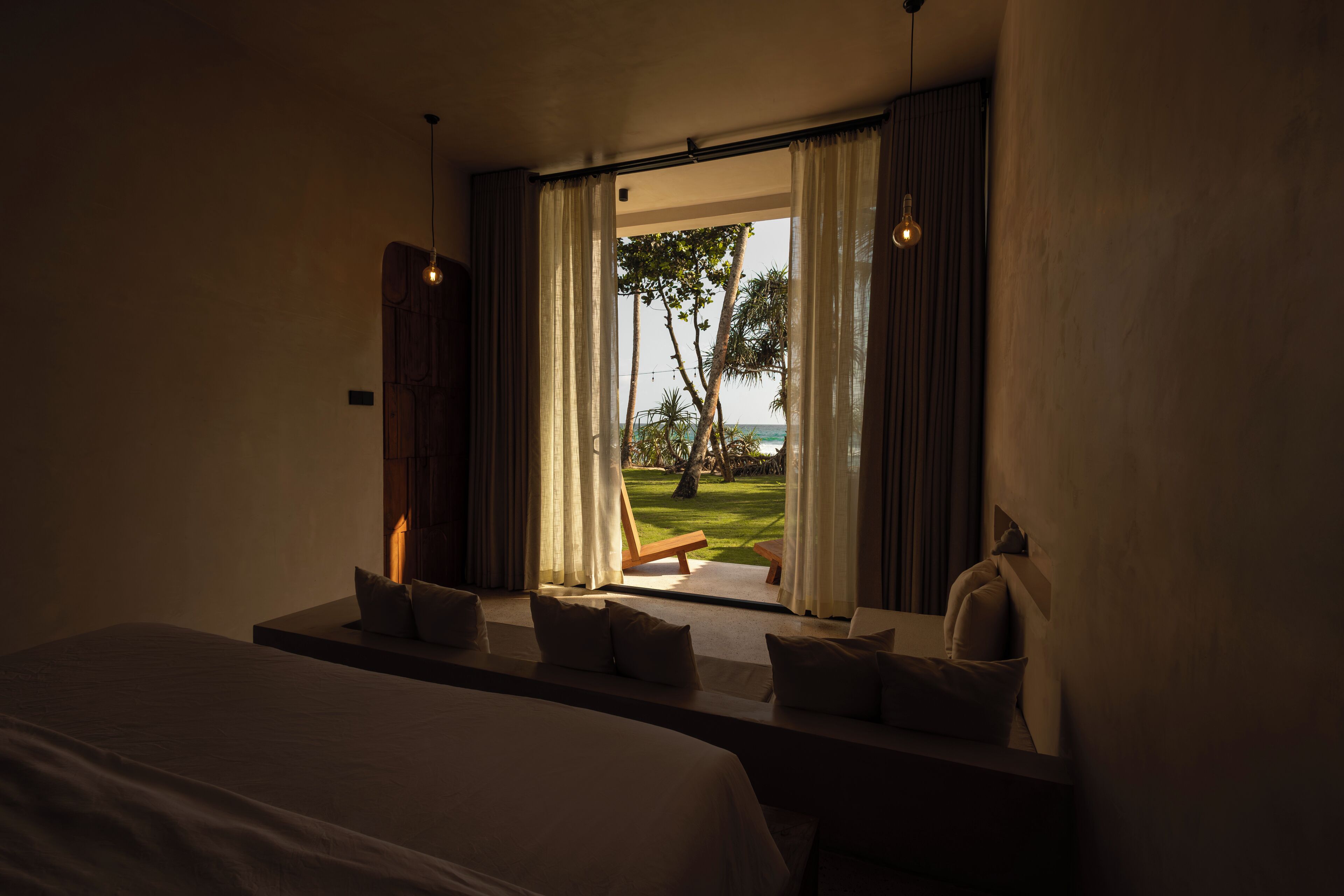 Dobbeltrom, havutsikt | Safe på rommet, skrivebord og skrivebord for bærbar PC