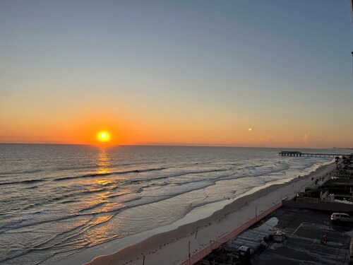 Beachfront Suite in Daytona Beach, FL with direct full ocean view!  5th Floor