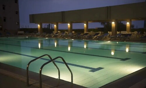 Loft at Siwar resort, near Le Royal Hotel, pool,all amenities are included, parking