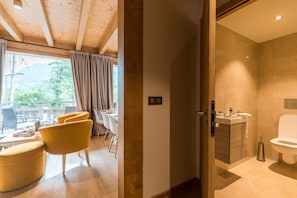 Living room - Spacious Megeve Chalet for 8 Guests (Praz-sur-Arly)