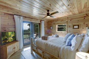 5 bedrooms, iron/ironing board, free WiFi, bed sheets - Lakeview Dreams – Panoramic Mountain Peaks Cradling Blue Ridge Lake Views (Blue Ridge)