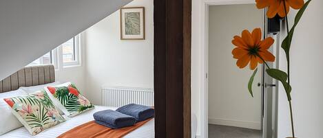 2 bedrooms, iron/ironing board, travel crib, free WiFi