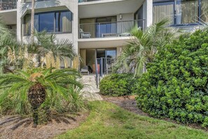 تفاصيل الفندق من الخارج