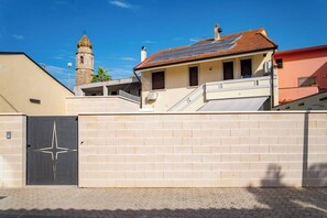 Exterior - Casa Guglielmo with Private Pool (Massama)