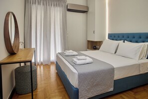 2 chambres, fer et planche à repasser, accès Internet, draps fournis