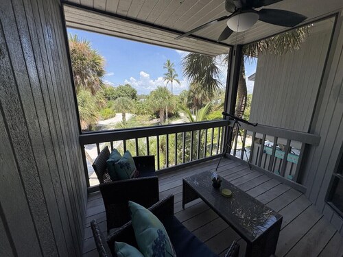 3BR North Captiva Townhome with Golf Cart