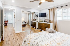 5 chambres, bureau, Wi-Fi gratuit, draps fournis