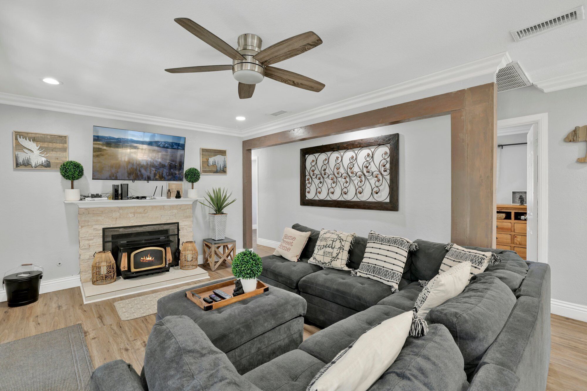 TV connectée, cheminée