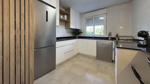 Fridge, microwave, oven, dishwasher