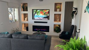 TV - Casa Buena Vida-A Murcia Holiday Rentals Property (Roldan)