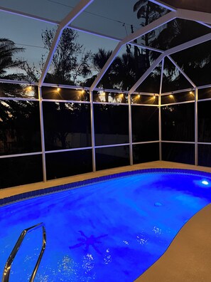 Piscine extérieure, piscine chauffée