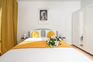 Blackout drapes, soundproofing, iron/ironing board, free WiFi