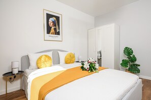 Blackout curtains, soundproofing, iron/ironing board, free WiFi
