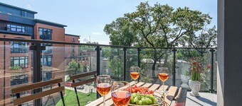 ลักชัวรี อพาร์ต สำหรับครอบครัว ใกล้ คเซนซี มวิน